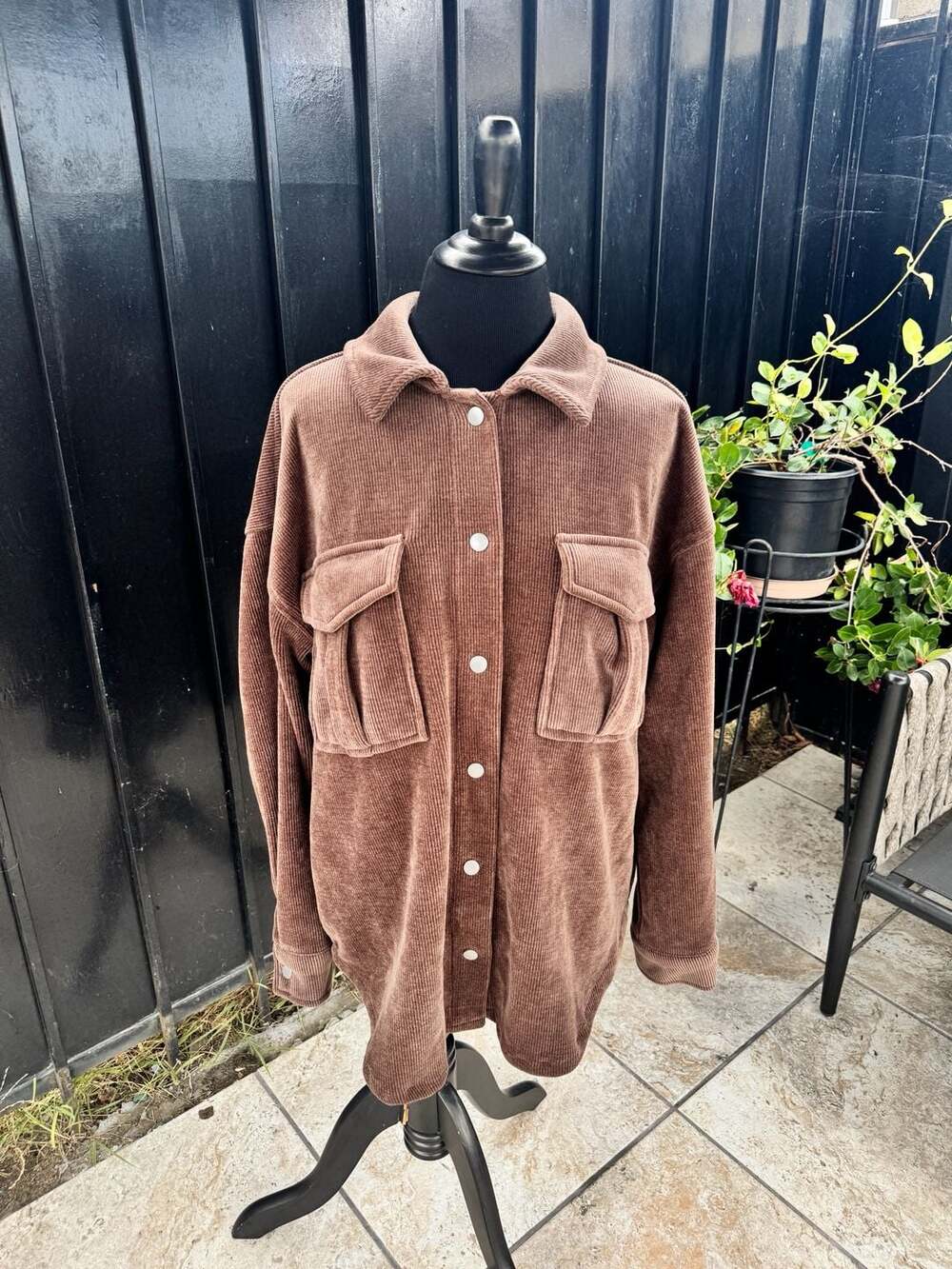 Forever 21 Brown Corduroy Oversized Button-Front Shacket Size M